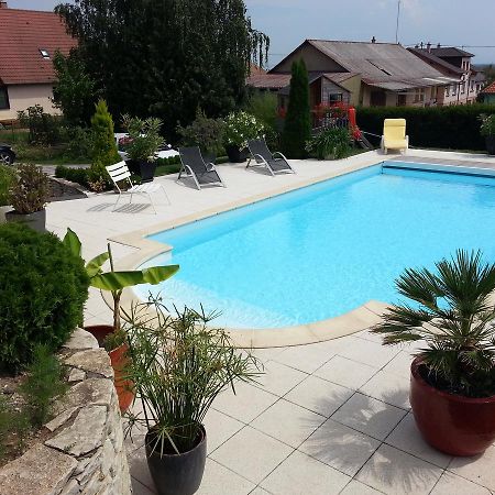 Au Coeur Du Vignoble Bed & Breakfast Orschwiller Exterior photo